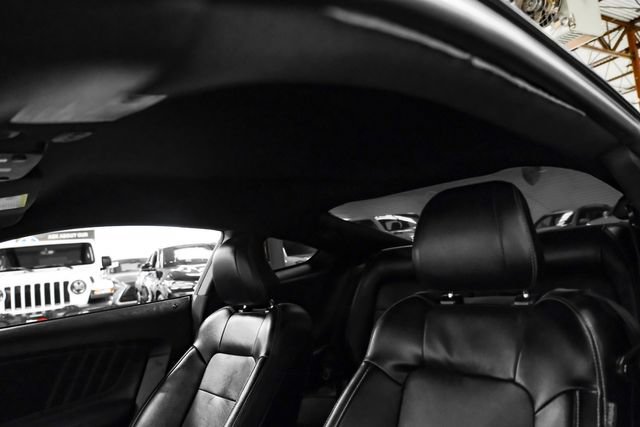 Used 2017 Ford Mustang GT Premium RWD image 30
