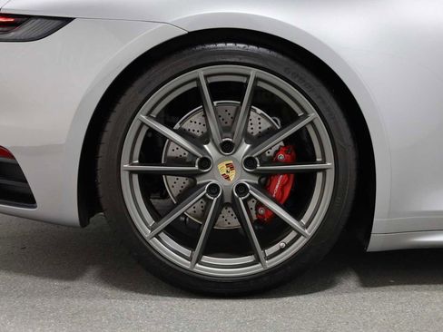 Certified 2024 Porsche 911 Carrera 4S AWD/4WD image 36