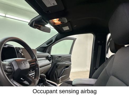 Used 2024 Chevrolet Colorado Trail Boss w/ Advanced Trailering Package image 32