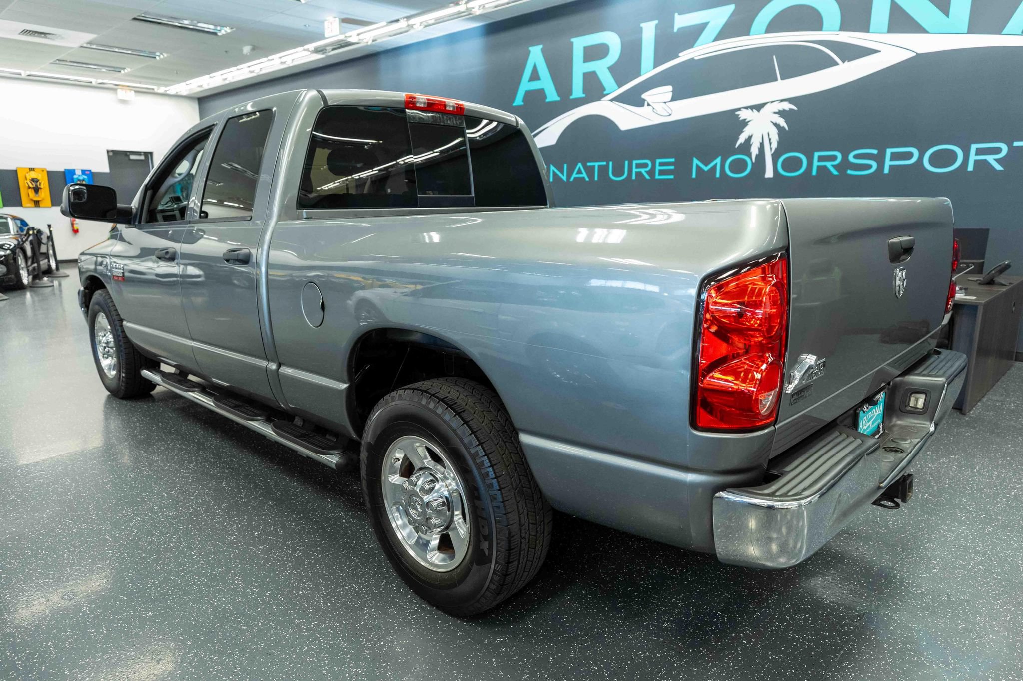 Used 2009 Dodge Ram 2500 Truck SLT w/ Trailer Tow Group RWD image 9