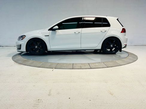 Used 2015 Volkswagen GTI S FWD image 1