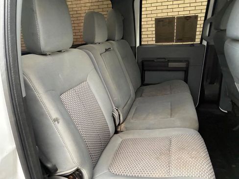Used 2011 Ford F250 XLT w/ XLT Appearance Pkg AWD/4WD image 24