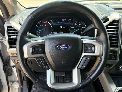 Used 2021 Ford F250 Lariat w/ Lariat Ultimate Package AWD/4WD image 16