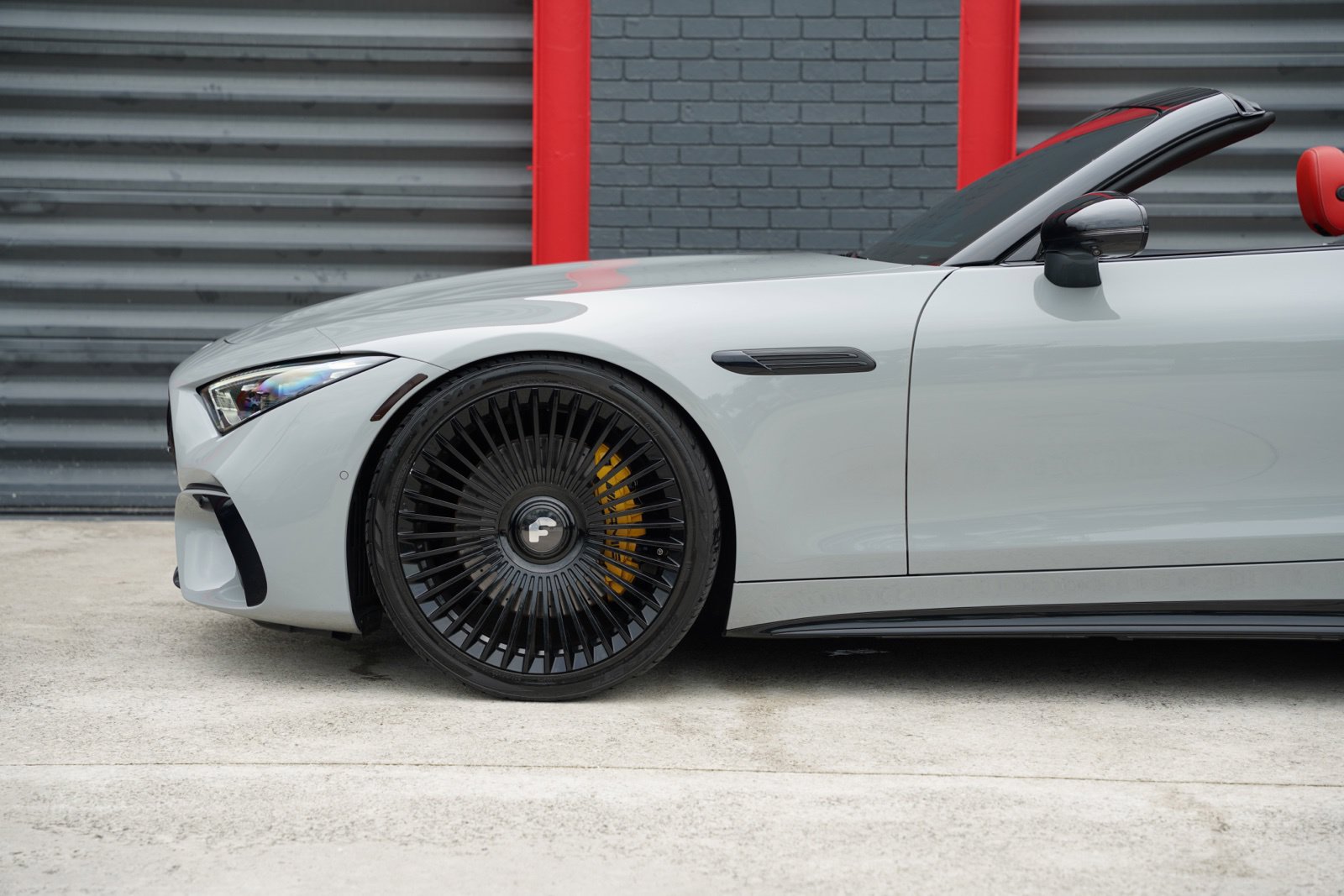 Used 2022 Mercedes-Benz SL 55 AMG 4MATIC image 11