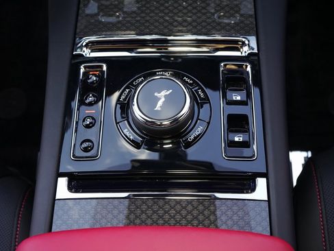 Used 2023 Rolls-Royce Ghost Black Badge image 21