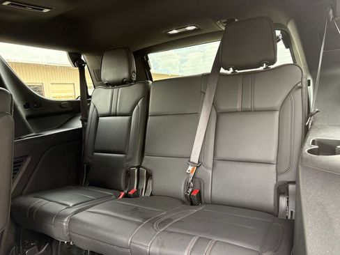 Used 2021 Chevrolet Tahoe RST w/ Luxury Package RWD image 25