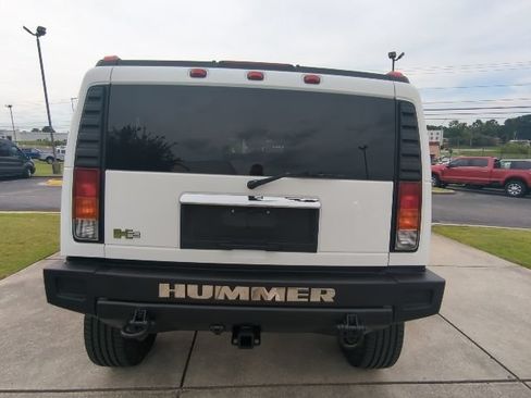 Used 2004 HUMMER H2 w/ Preferred Equipment Group AWD/4WD image 6