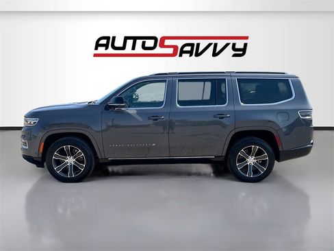 Used 2023 Jeep Grand Wagoneer 4WD image 4