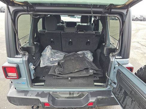 Used 2025 Jeep Wrangler Unlimited Sport S 4xe image 17