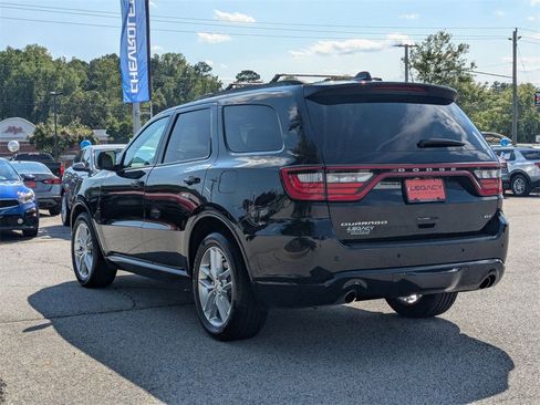 Used 2024 Dodge Durango GT image 6