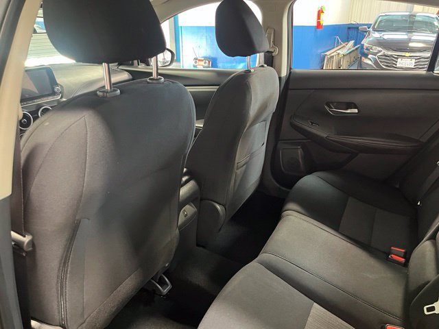 Used 2022 Nissan Sentra SV FWD image 18