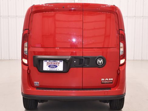 Used 2021 RAM ProMaster City Tradesman SLT FWD image 9