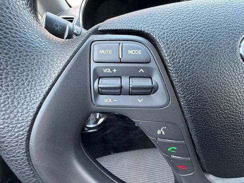 Used 2018 Kia Forte LX FWD image 21