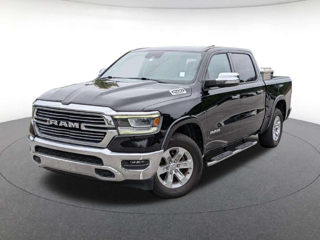 Used 2022 RAM 1500 Laramie AWD/4WD image 1