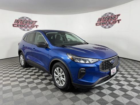 Used 2023 Ford Escape Active FWD image 9