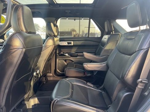 Used 2024 Ford Explorer ST w/ Equipment Group 401A image 19