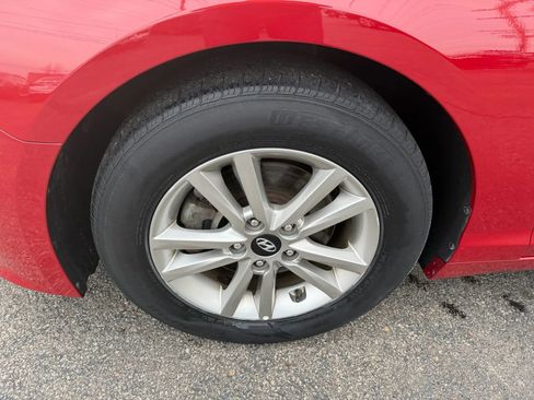 Used 2017 Hyundai Sonata SE image 57