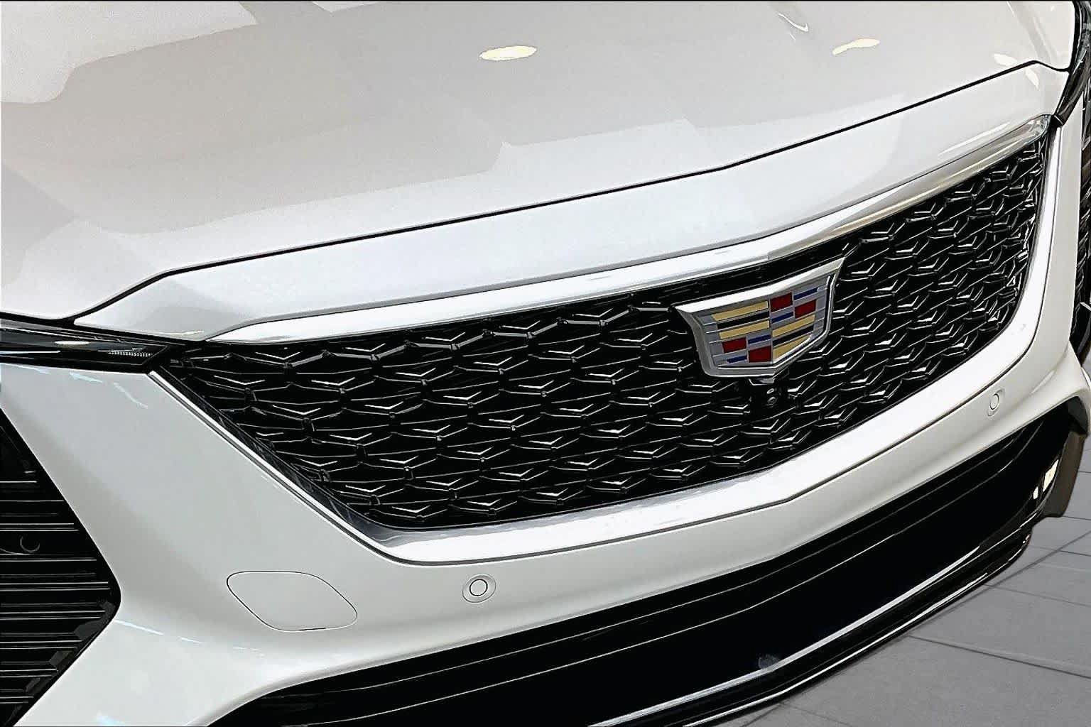 Used 2025 Cadillac CT5 Premium Luxury RWD image 31