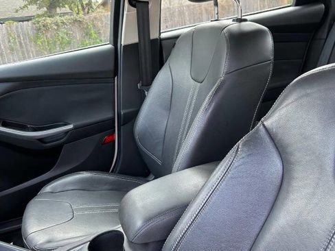 Used 2012 Ford Focus Titanium image 55