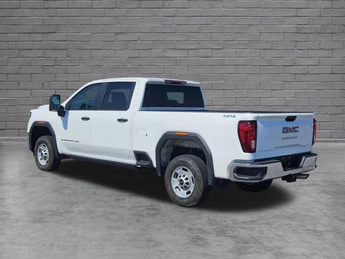 Used 2025 GMC Sierra 2500 Pro AWD/4WD image 3