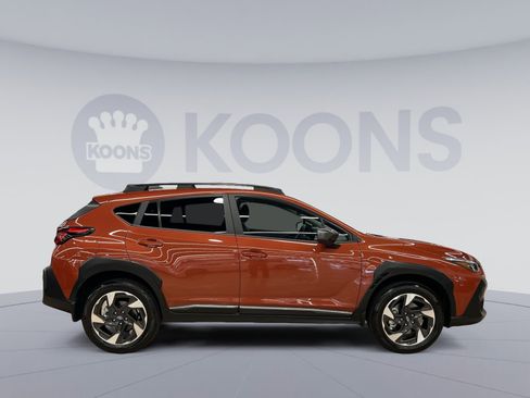 Used 2025 Subaru Crosstrek 2.5i Limited w/ Crosstrek Mirror Package image 5