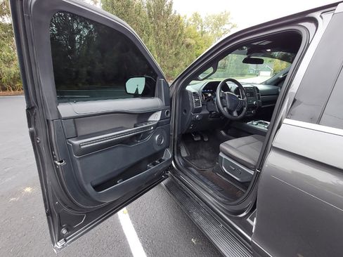 Used 2020 Ford Expedition XL image 9