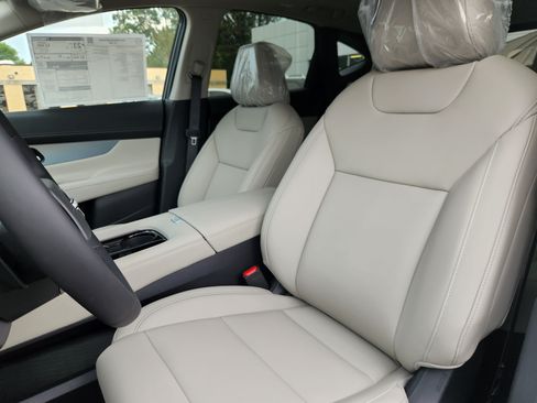 New 2025 Nissan Murano SL AWD/4WD image 8