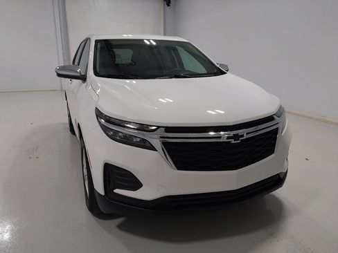 Used 2022 Chevrolet Equinox LS w/ LPO, Chrome Package image 14