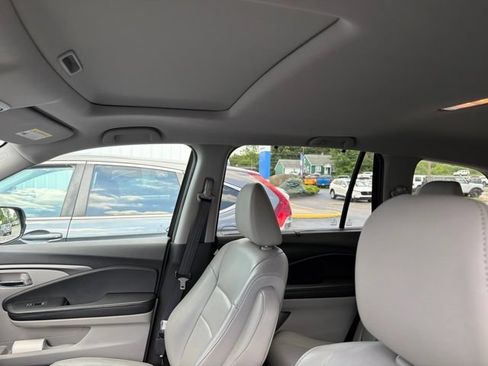 Used 2020 Honda Pilot EX-L image 7