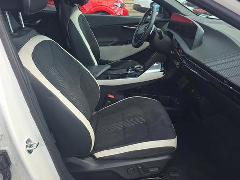 Used 2022 Kia EV6 GT-Line w/ GT-Line Suede Seat Package image 6