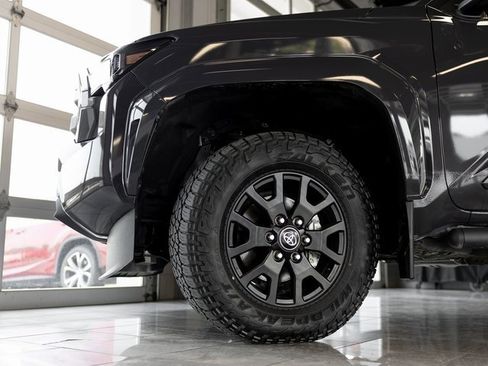 Used 2024 Toyota Tacoma SR5 image 9