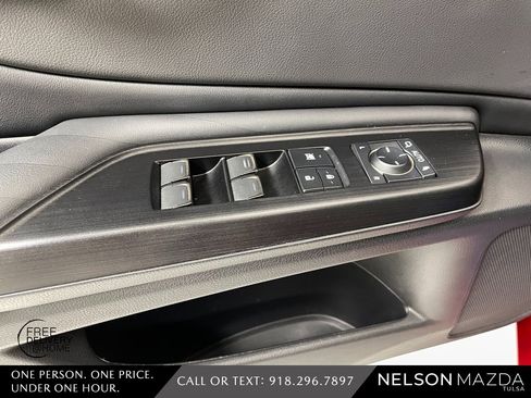 Used 2021 Lexus ES 300h w/ Premium Package image 20