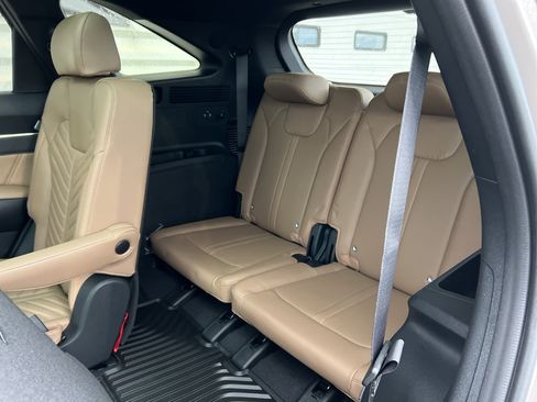 New 2026 Kia Sorento SX Prestige image 14