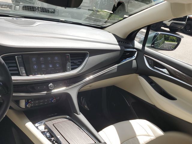 Certified 2023 Buick Enclave Avenir w/ Avenir Technology Package FWD image 20