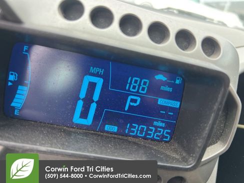 Used 2015 Chevrolet Sonic LT FWD image 2