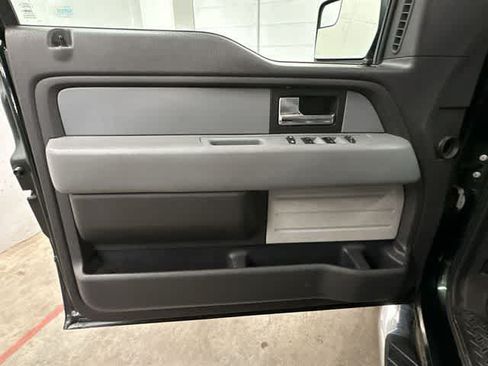 Used 2014 Ford F150 XLT w/ Equipment Group 302A Luxury AWD/4WD image 14