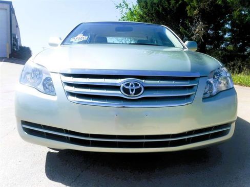 Used 2007 Toyota Avalon XL image 15
