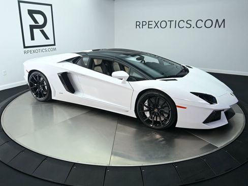 Used 2014 Lamborghini Aventador LP 700-4 AWD/4WD image 14