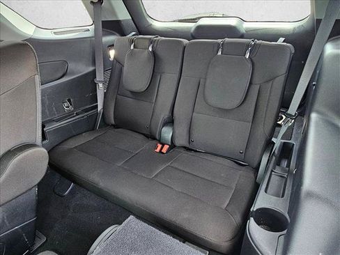 Used 2021 Ford Explorer XLT RWD image 19