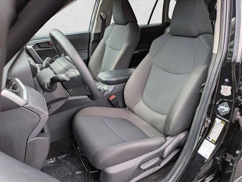 Used 2025 Toyota RAV4 LE image 15