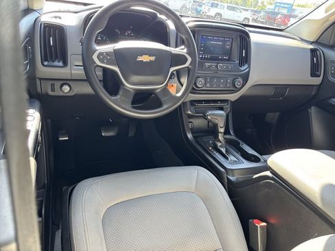 Used 2021 Chevrolet Colorado W/T w/ WT Convenience Package RWD image 16