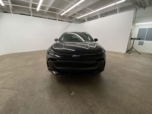 Used 2024 Chevrolet Equinox EV RS image 9