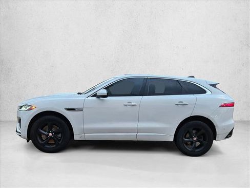 Used 2021 Jaguar F-PACE R-Dynamic S image 9