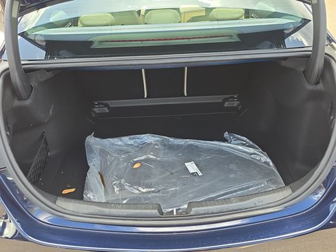 Used 2023 Mercedes-Benz C 300 4MATIC Sedan image 10