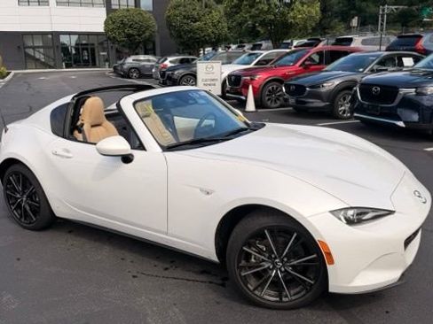 Certified 2025 MAZDA MX-5 Miata RF Grand Touring RWD image 7