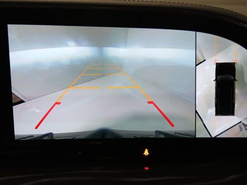 Used 2024 Cadillac Escalade Sport w/ Touring Package image 22