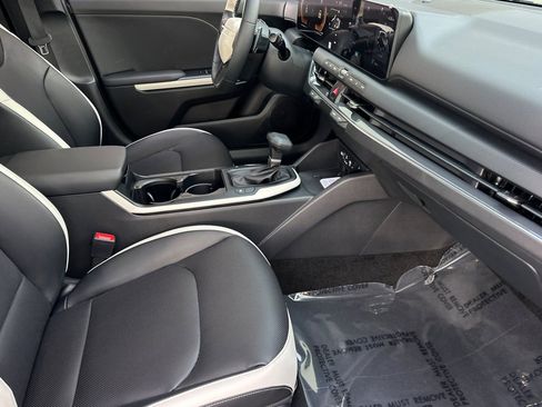 New 2026 Kia K4 GT-Line image 13