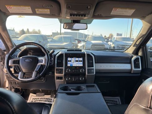 Used 2019 Ford F350 Lariat w/ Lariat Ultimate Package AWD/4WD image 23