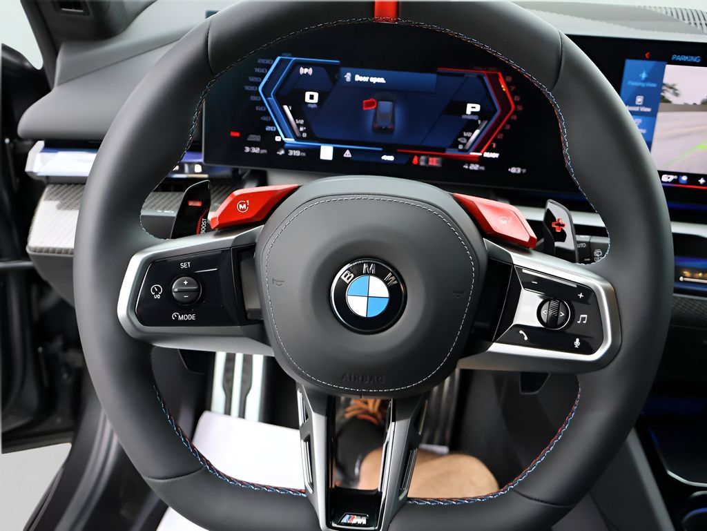 Used 2027 BMW M5 Touring AWD/4WD image 32