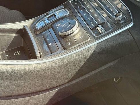 Used 2023 Hyundai Santa Fe SEL image 13